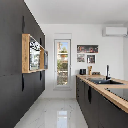 Luxusvilla Mit Privatpool, Bbq, Eleganten Interieur Feriehus Medulin
