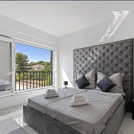 Luxusvilla Mit Privatpool, Bbq, Eleganten Interieur * Medulin